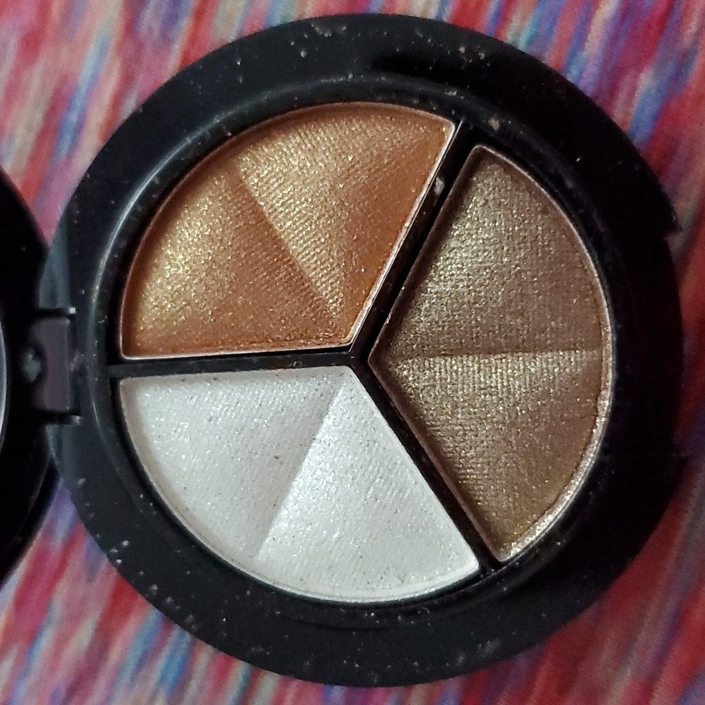 Eyeshadow